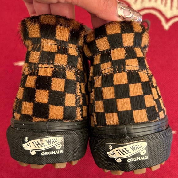 VAULT BY VANS WMNS OG G.I LX - Picture 3 of 4